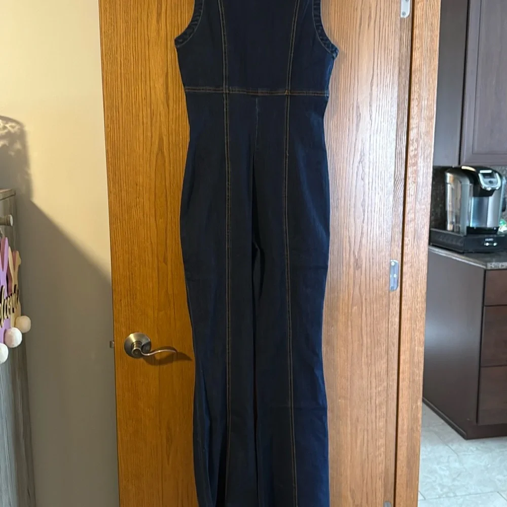 Stylish Blue Denim Jumpsuit - Picture 3 of 6